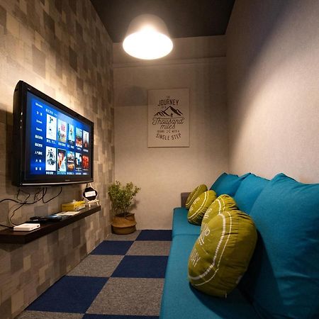 Vibrant Hostel Kota Kinabalu Exteriör bild