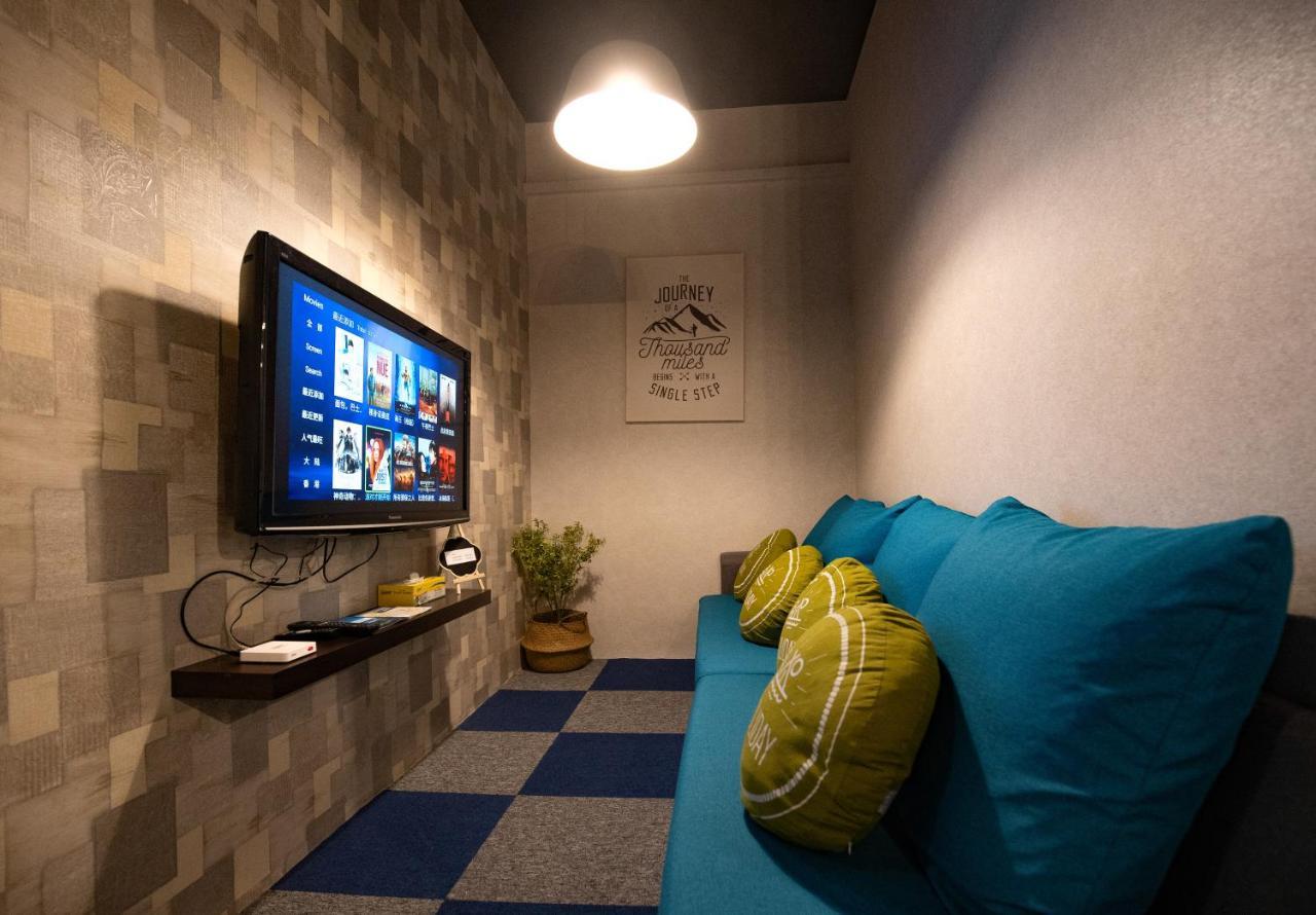 Vibrant Hostel Kota Kinabalu Exteriör bild